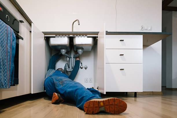 Professional Leak Detection technician working in Joint Base Mdl, NJ